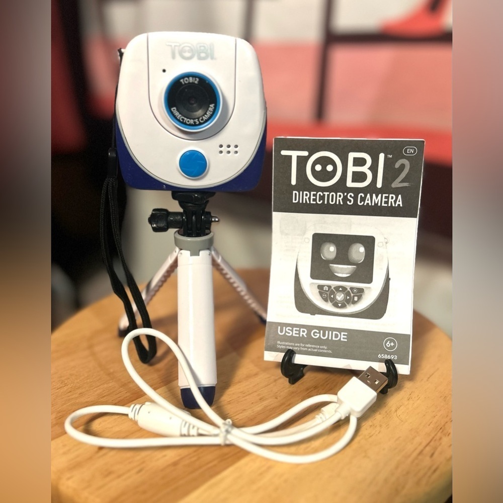Tobi 2 Kids Director’s High Def Digital Camera for Photos & Video w/ Tripod​